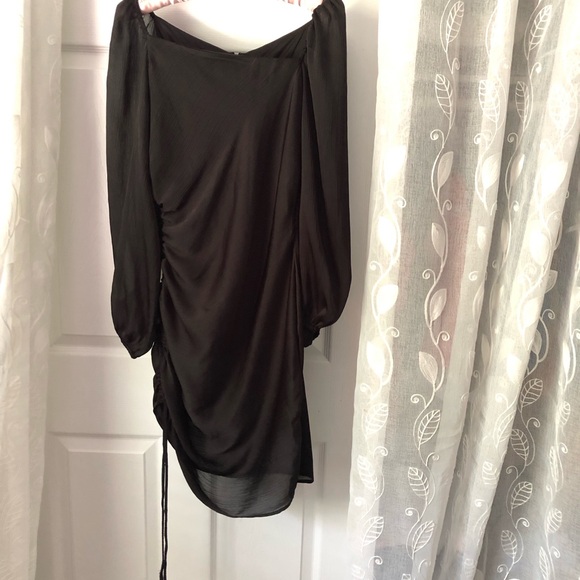 BCBGeneration side drawstring design asymmetrical mini dress, size 6 - Picture 3 of 12